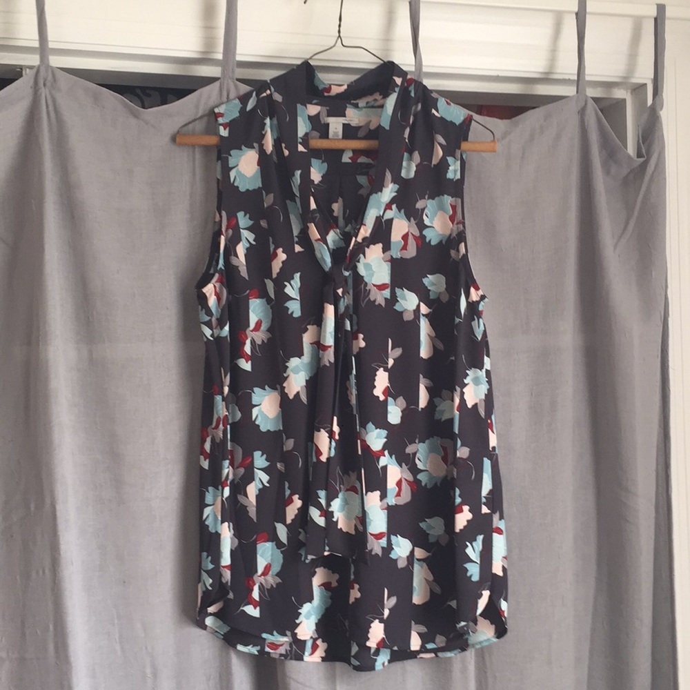 Business casual / professional blouse